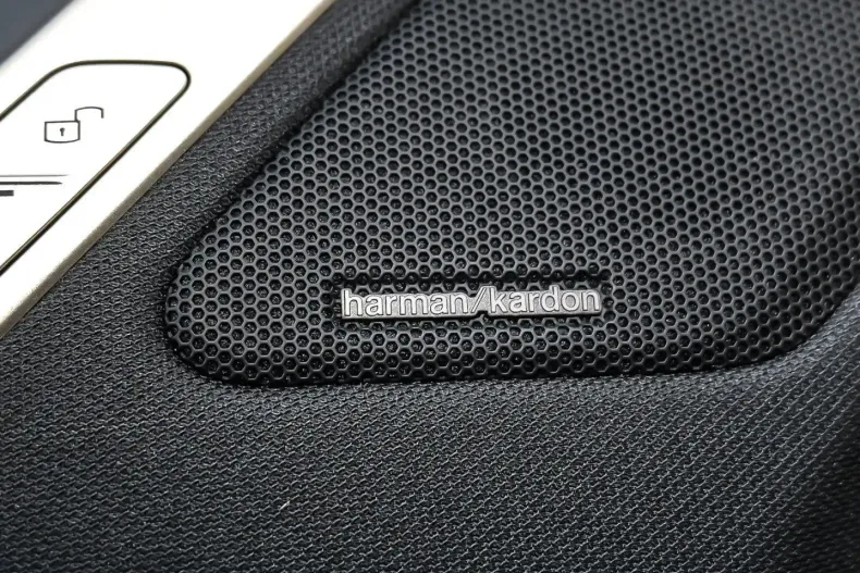 BMW iX (Seria i) din 2023 cu 51.215 km - oferta BMW182234 - foto 16