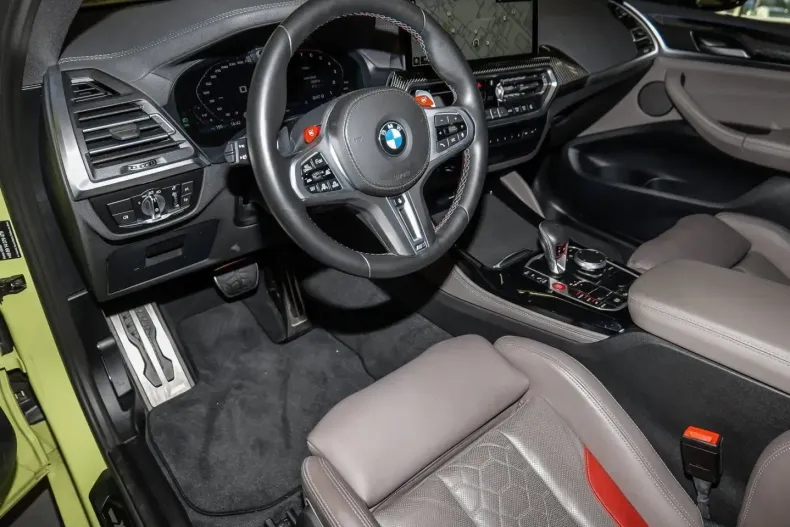 BMW X4 M (Seria X) din 2024 cu 15.624 km - oferta BMW182235 - foto 9