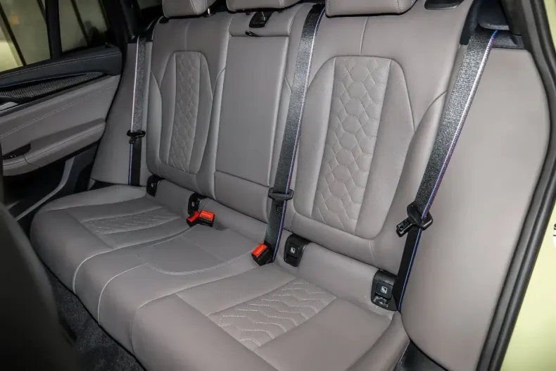 BMW X4 M (Seria X) din 2024 cu 15.624 km - oferta BMW182235 - foto 12