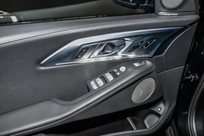 BMW XM (Seria X) din 2025 cu 22.789 km - oferta BMW182236 - foto 17