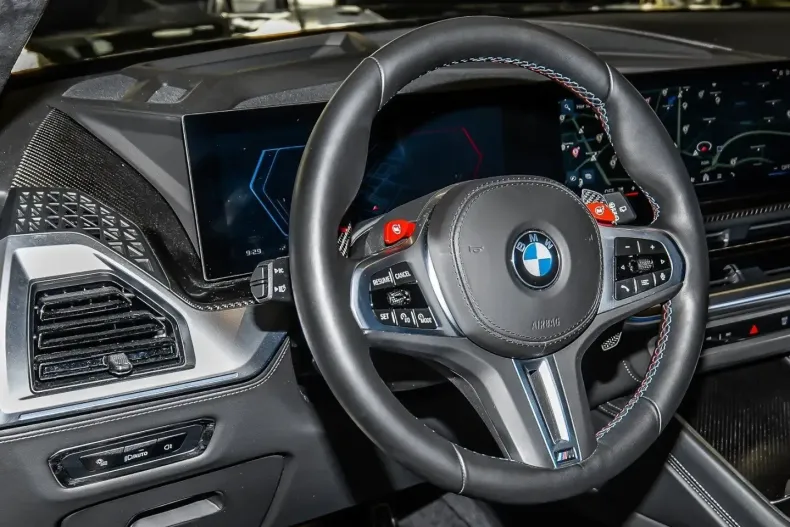 BMW XM (Seria X) din 2025 cu 22.789 km - oferta BMW182236 - foto 18