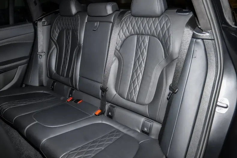 BMW X6 M50 (Seria X) din 2022 cu 85.175 km - oferta BMW182237 - foto 12