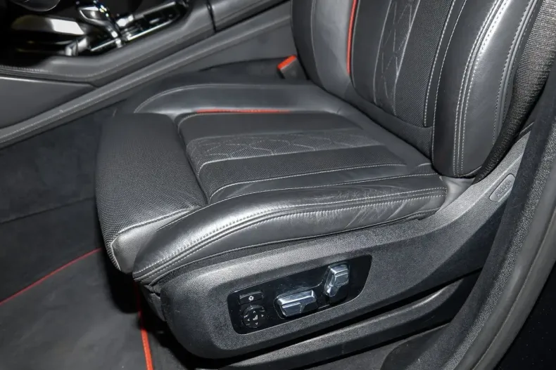 BMW X6 M50 (Seria X) din 2022 cu 85.175 km - oferta BMW182237 - foto 21