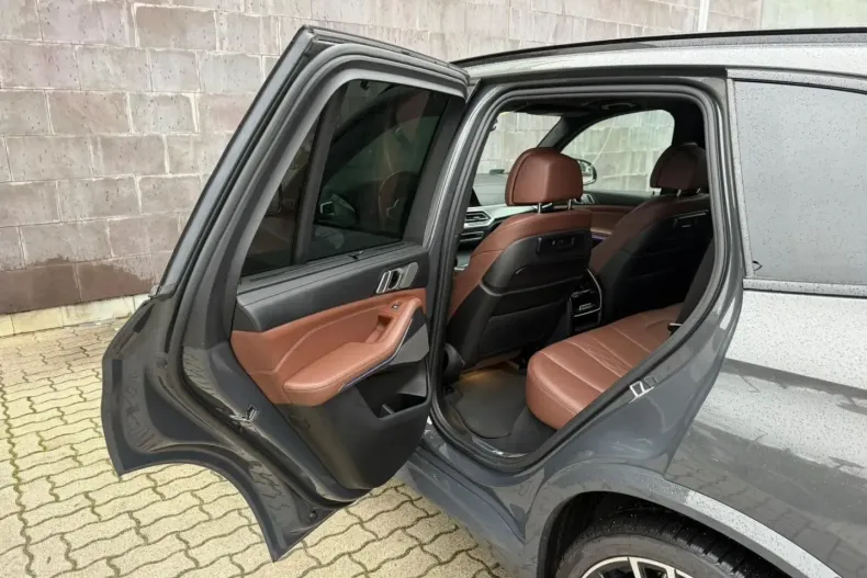 BMW X5 (Seria X) din 2023 cu 86.000 km - oferta BMW182241 - foto 11