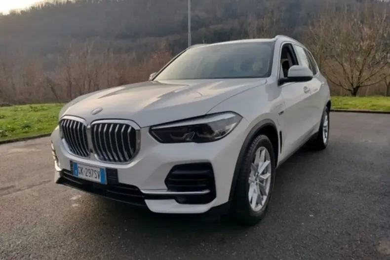 BMW X5 (Seria X) din 2022 cu 67.960 km - oferta BMW182243 - foto 3