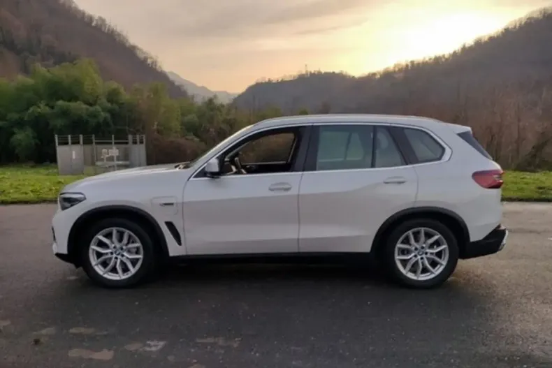 BMW X5 (Seria X) din 2022 cu 67.960 km - oferta BMW182243 - foto 5