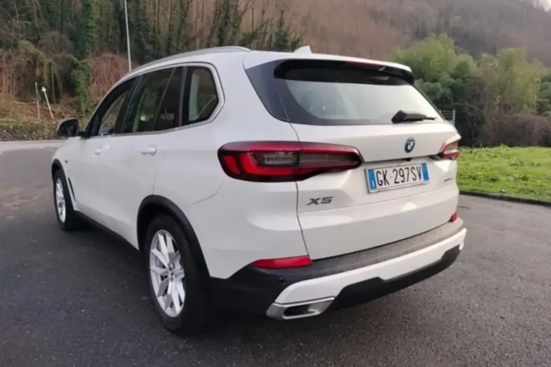 BMW X5 (Seria X) din 2022 cu 67.960 km - oferta BMW182243 - foto 8