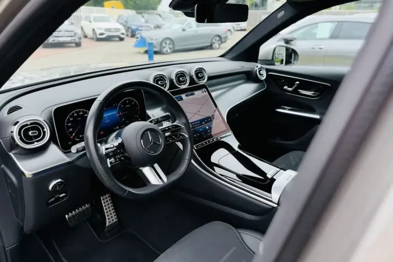 Mercedes-Benz GLC 300 (Clasa GLC) din 2024 cu 15.670 km - oferta MER182250 - foto 7