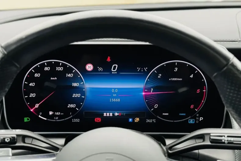 Mercedes-Benz GLC 300 (Clasa GLC) din 2024 cu 15.670 km - oferta MER182250 - foto 14