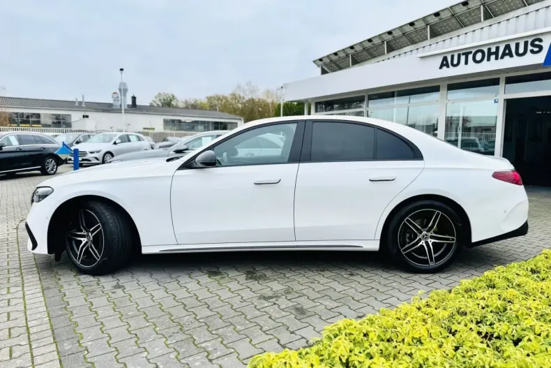 Mercedes-Benz E 220 (Clasa E) din 2024 cu 24.320 km - oferta MER182253 - foto 2