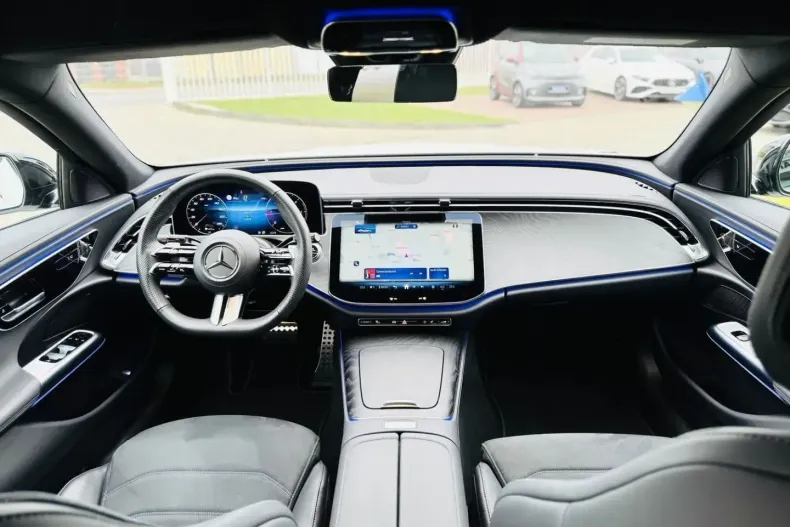 Mercedes-Benz E 220 (Clasa E) din 2024 cu 24.320 km - oferta MER182253 - foto 10