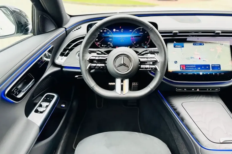 Mercedes-Benz E 220 (Clasa E) din 2024 cu 24.320 km - oferta MER182253 - foto 12