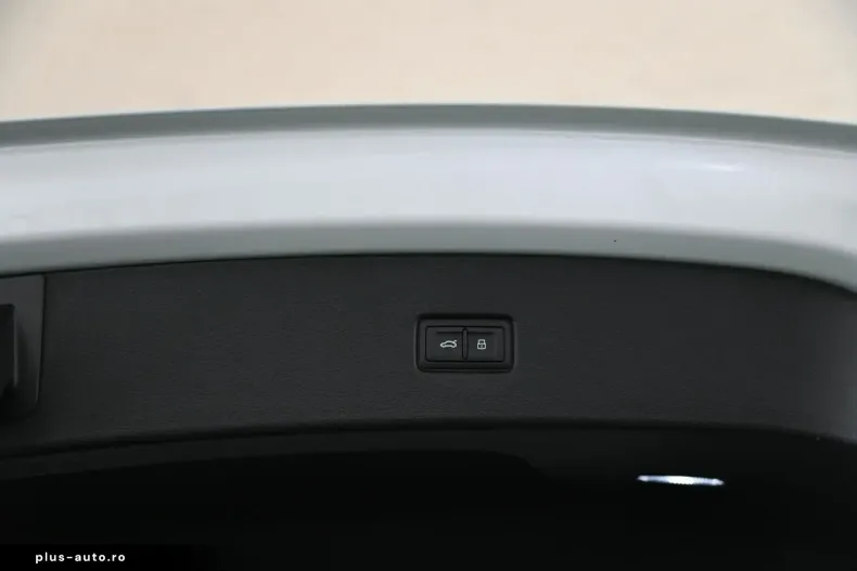 Audi Q5 din 2023 cu 23.591 km - oferta AUD182257 - foto 35