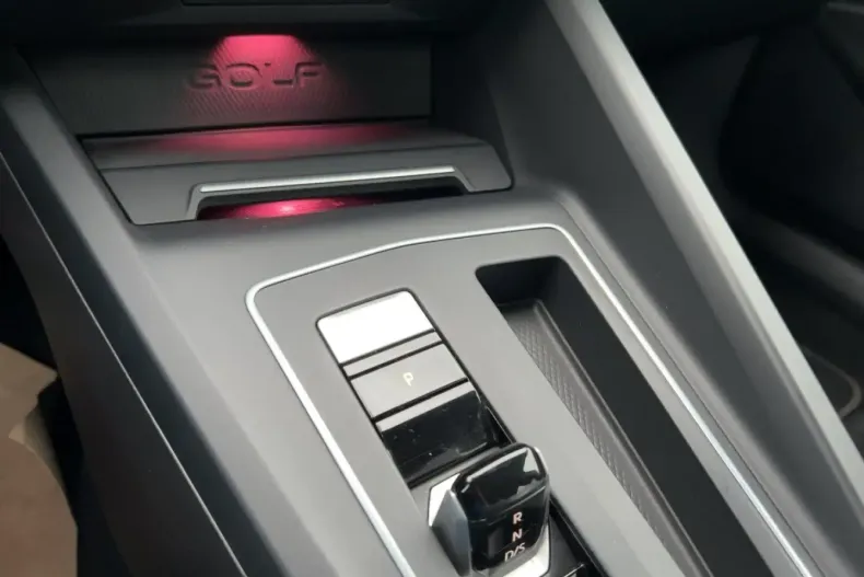 Volkswagen Golf din 2022 cu 86.500 km - oferta VOL182264 - foto 9