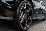 Volkswagen Golf din 2025 cu 17.300 km - oferta VOL182265 - foto 4