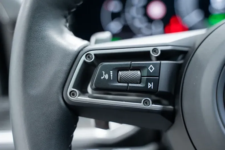 Porsche Cayenne din 2025 cu 12.000 km - oferta POR182267 - foto 36