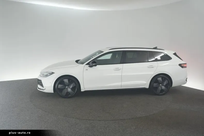 Volkswagen Passat din 2025 cu 23.800 km - oferta VOL182274 - foto 5