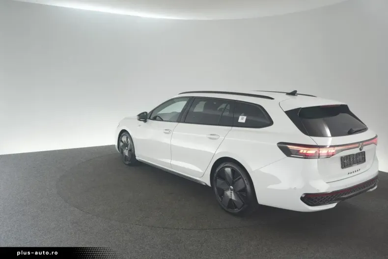 Volkswagen Passat din 2025 cu 23.800 km - oferta VOL182274 - foto 8