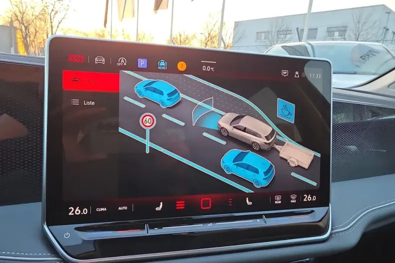 Volkswagen Passat din 2024 cu 32.100 km - oferta VOL182275 - foto 17