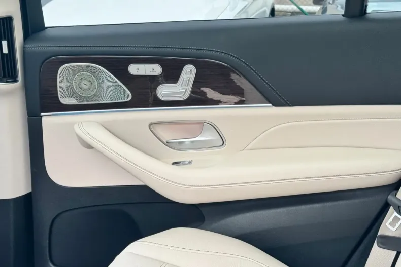 Mercedes-Benz GLS 450 (Clasa GLS) din 2024 cu 52.400 km - oferta MER182277 - foto 12
