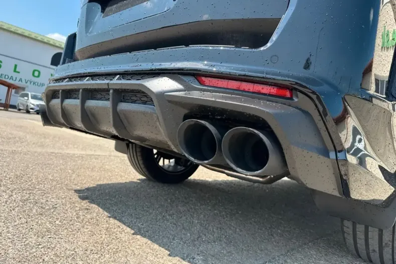 Toyota Land Cruiser din 2023 cu 57.500 km - oferta TOY182279 - foto 6