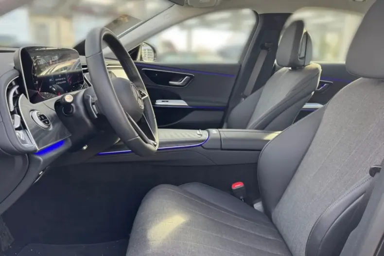 Mercedes-Benz E 200 (Clasa E) din 2025 cu 7.494 km - oferta MER182281 - foto 9