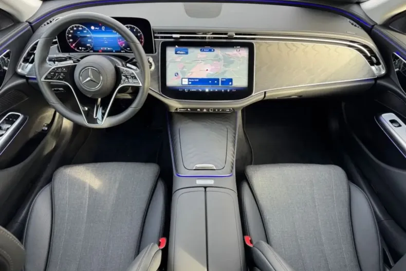 Mercedes-Benz E 200 (Clasa E) din 2025 cu 7.494 km - oferta MER182281 - foto 10