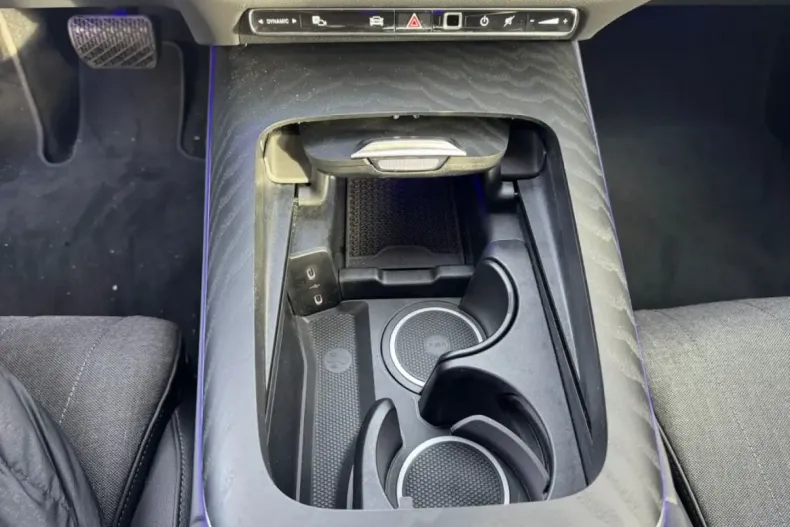 Mercedes-Benz E 200 (Clasa E) din 2025 cu 7.494 km - oferta MER182281 - foto 14