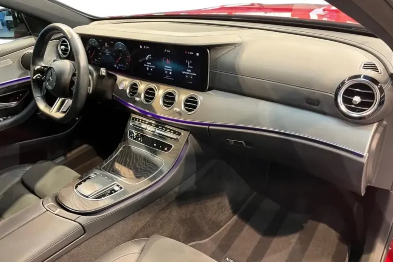 Mercedes-Benz E 300 (Clasa E) din 2023 cu 46.201 km - oferta MER182285 - foto 3