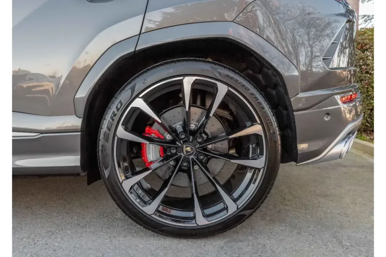 Lamborghini Urus din 2021 cu 40.000 km - oferta LAM182288 - foto 29