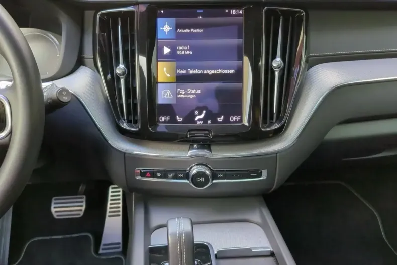 Volvo XC60 din 2021 cu 18.700 km - oferta VOL182291 - foto 13