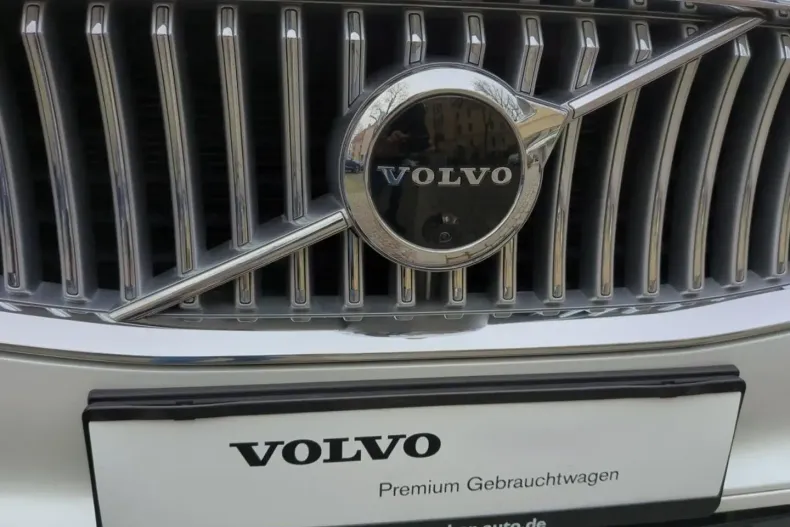 Volvo XC90 din 2021 cu 24.700 km - oferta VOL182292 - foto 27