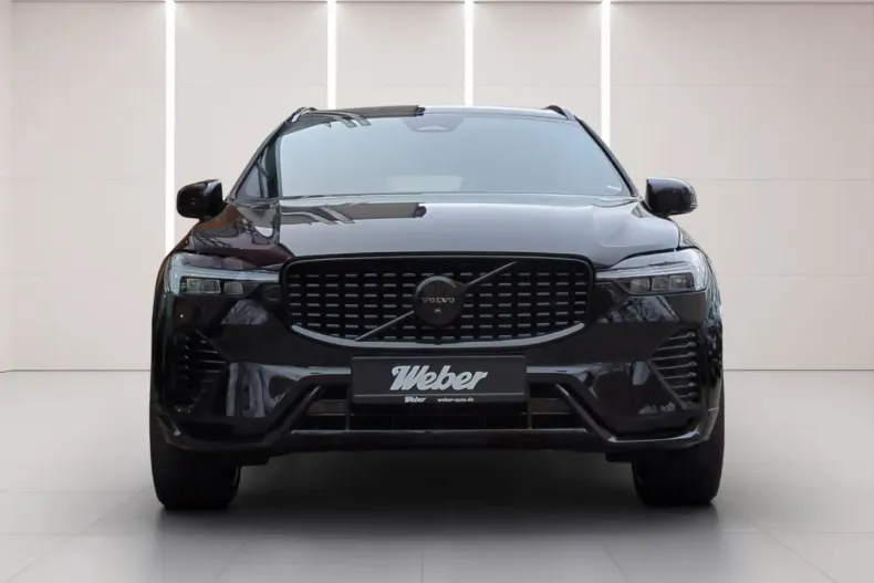 Volvo XC60 din 2025 cu 7.500 km - oferta VOL182293 - foto 2