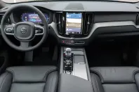 Volvo XC60 din 2025 cu 7.500 km - oferta VOL182293 - foto 11
