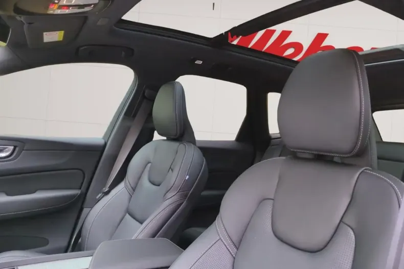 Volvo XC60 din 2025 cu 7.500 km - oferta VOL182293 - foto 15