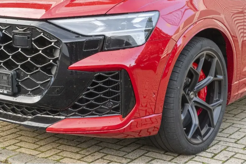 Audi RSQ8 din 2025 cu 6.900 km - oferta AUD182295 - foto 2