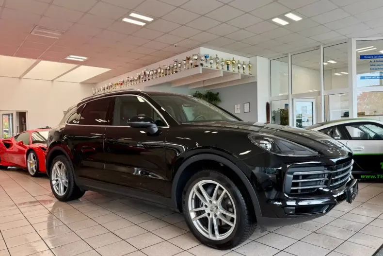 Porsche Cayenne din 2022 cu 46.715 km - oferta POR182296 - foto 2