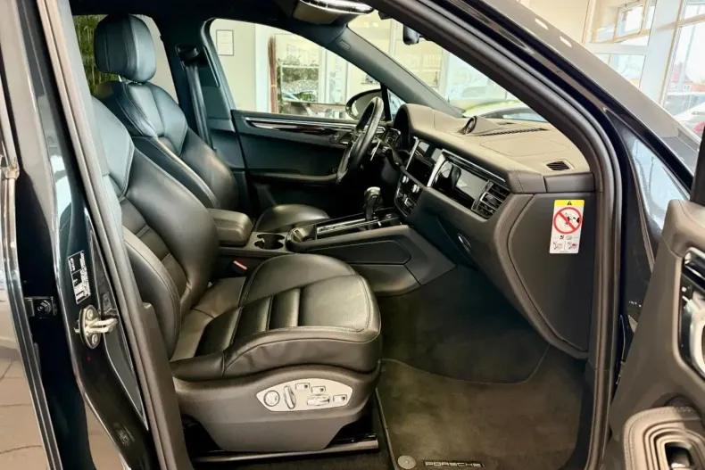 Porsche Macan din 2023 cu 62.359 km - oferta POR182300 - foto 12