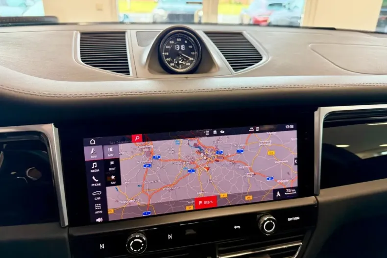 Porsche Macan din 2023 cu 62.359 km - oferta POR182300 - foto 19