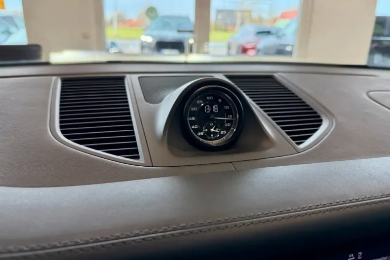 Porsche Macan din 2023 cu 62.359 km - oferta POR182300 - foto 20