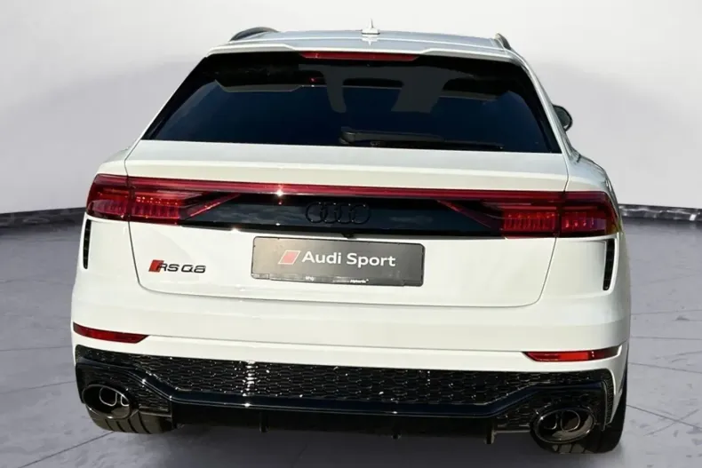 Audi RSQ8 din 2025 cu 13.500 km - oferta AUD182301 - foto 4