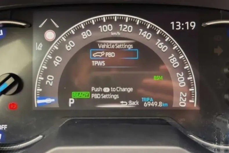 Toyota RAV4 din 2021 cu 136.000 km - oferta TOY182302 - foto 32