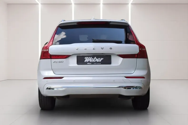 Volvo XC60 din 2022 cu 27.000 km - oferta VOL182304 - foto 5