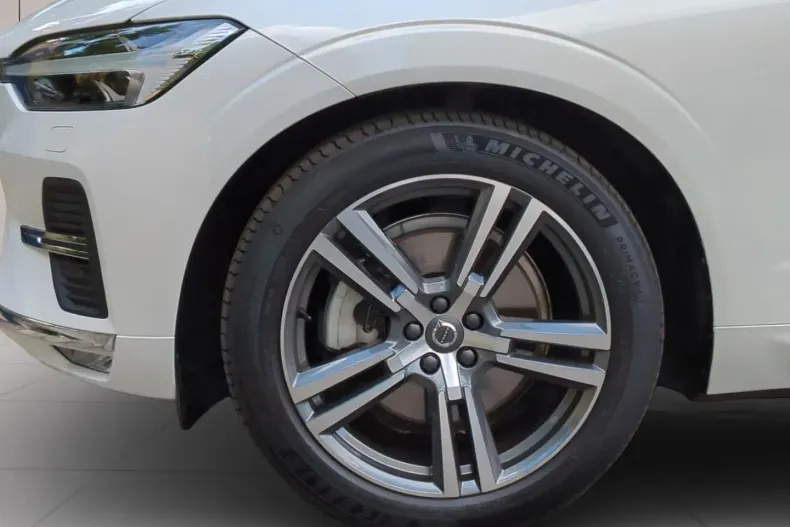 Volvo XC60 din 2022 cu 27.000 km - oferta VOL182304 - foto 7