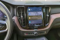 Volvo XC60 din 2022 cu 27.000 km - oferta VOL182304 - foto 13