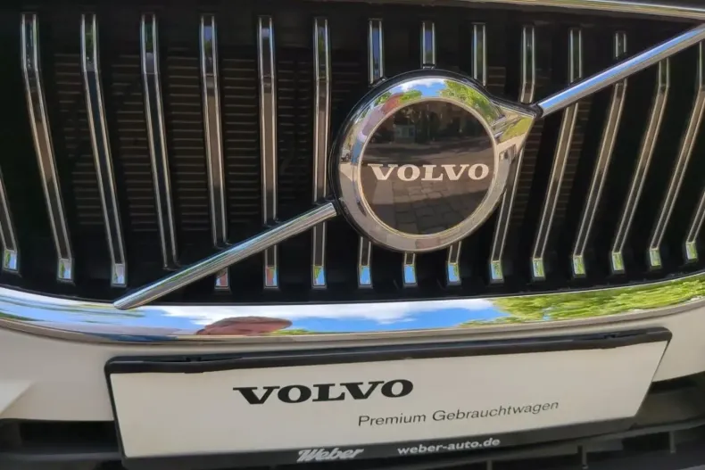 Volvo XC60 din 2022 cu 27.000 km - oferta VOL182304 - foto 28