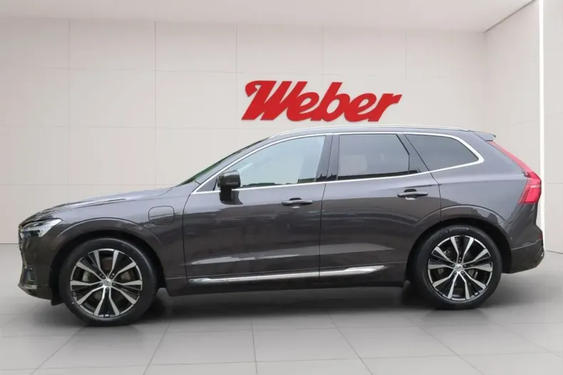 Volvo XC60 din 2023 cu 54.300 km - oferta VOL182305 - foto 3