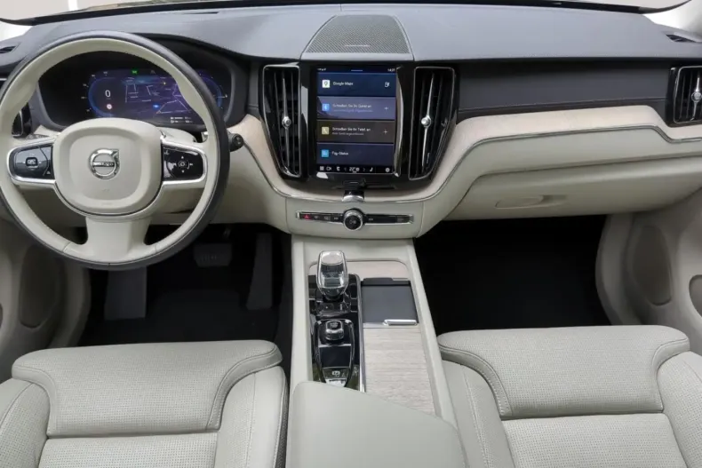 Volvo XC60 din 2023 cu 54.300 km - oferta VOL182305 - foto 11