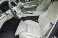 Volvo XC60 din 2023 cu 54.300 km - oferta VOL182305 - foto 16