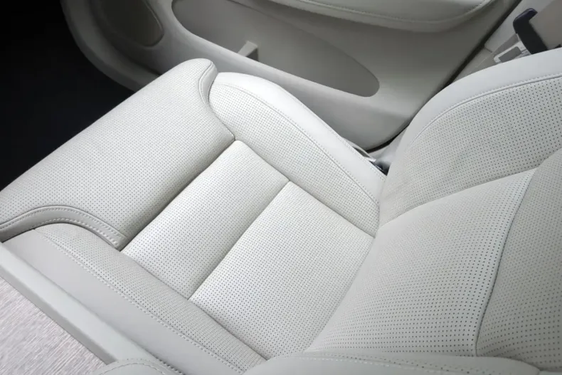 Volvo XC60 din 2023 cu 54.300 km - oferta VOL182305 - foto 21